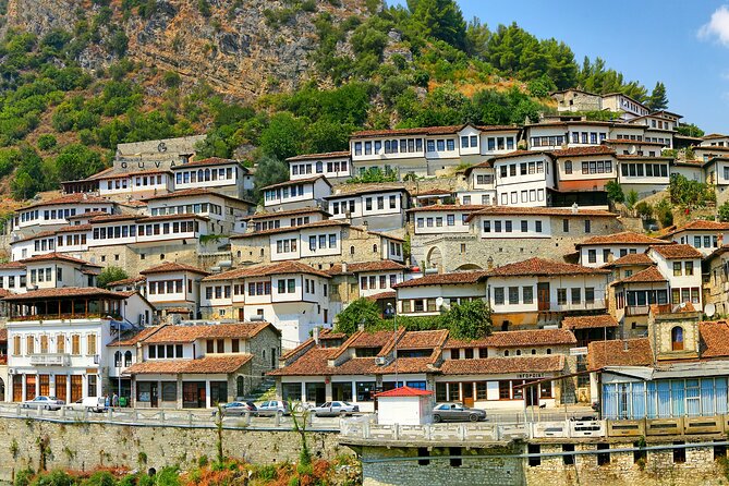 Berat city UNESCO tour, the Castle & Belshi lake- From Tirana - Time, group size, and comfort: what to expect on a full-day schedule