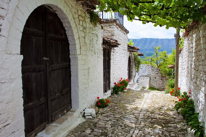 Berat - History and Medieval Art - Private tour from Tirana - Berat Castle and the white citadel: why the view hits first