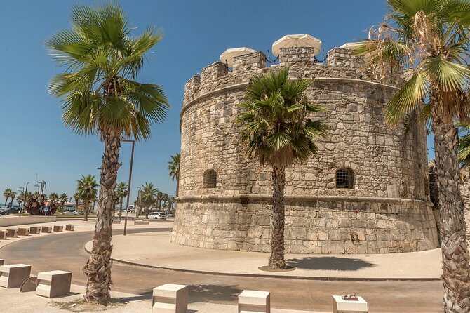 Durrës: Walking tour with Roman Amphitheater - The guide’s value: making ruins readable (not just photogenic)