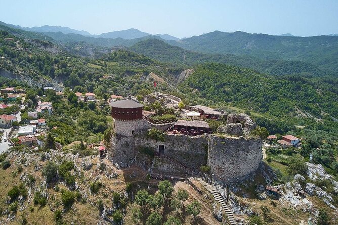 From Tirana: Hiking to Pellumbas Cave and Petrela Castle - A castle stop with real viewpoints: Petrela’s walls south of Tirana