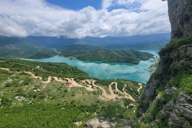 Hey Albania: Bovilla Afternoon Tour – Nature & Lake - Terkuza Canyon Break and Lake Bovilla Arrival