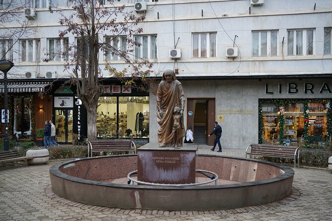 Montenegro, Kosovo & North Macedonia in 3 Days from Tirana - Day 2 Kosovo highlights: Prizren’s old streets, Pristina’s institutions, Skopje at night