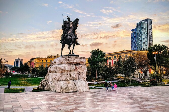 Panoramic City Tour Tirana - Et’hem Bey Mosque: A Restored Old Tirana Moment (With a Dress Tip)