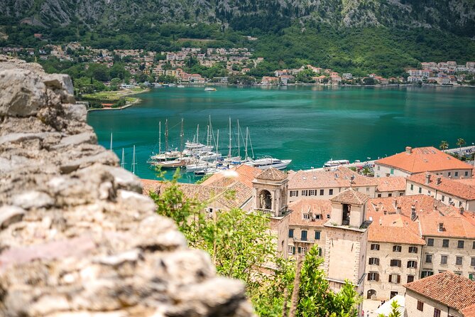 Private Transfer Tirana to Dubrovnik or Vice Versa - Booking timing and readiness tips