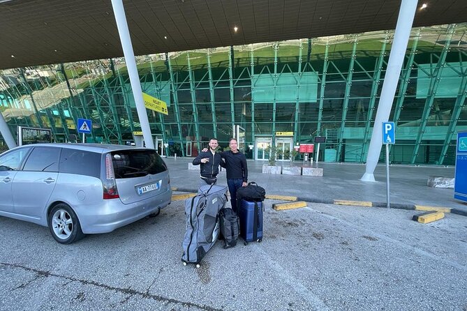 Private Transfers from Tirana International Airport to Sarandë - Who this private transfer is best for