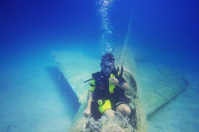 Scuba Diving in MIG-21 wreck - Price: what $84.21 buys you (and what it doesn’t)