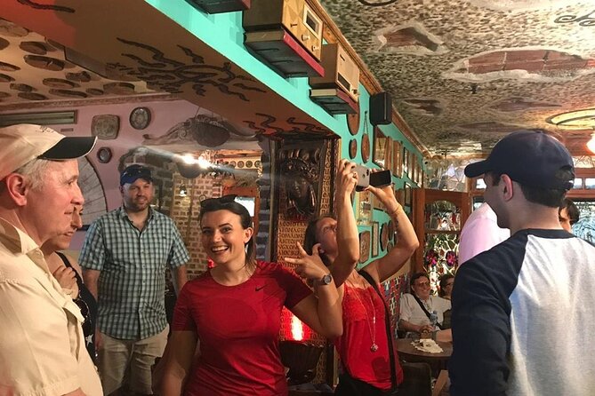 Tirana Walking Tour: History, Culture &Gems by a Passionate Guide - Getting your bearings fast in central Tirana