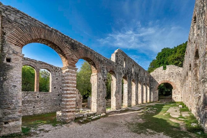 UNESCO heritage in Albania - 4 days - Blue Eye and Lekursi Castle: a nature reset with real walking
