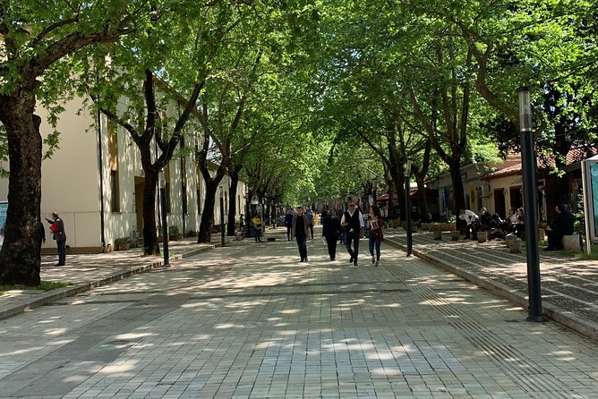 Walking Tour of Tirana - National Gallery of Art: arts under communist-era rules